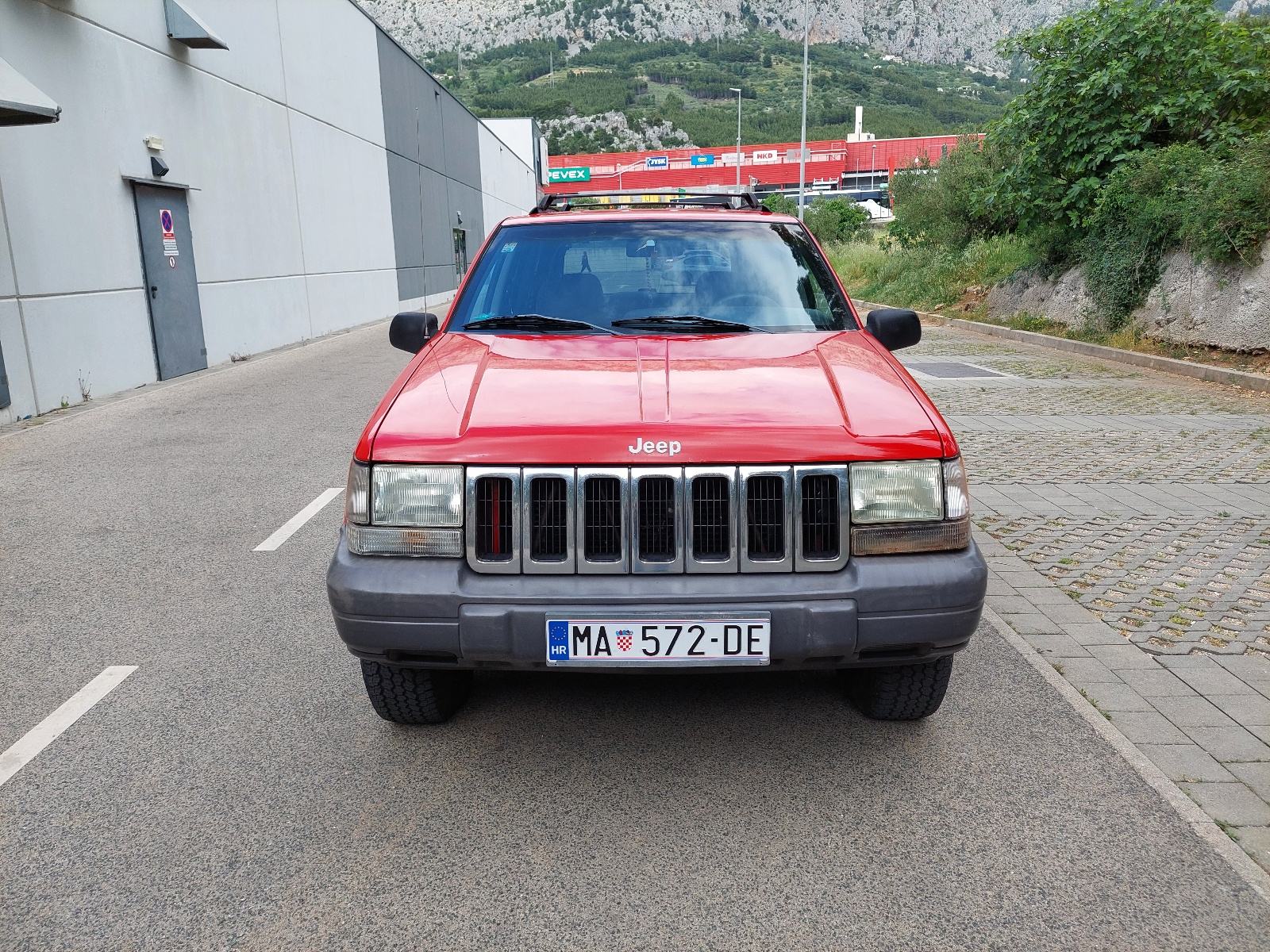 Jeep Grand Cherokee 4,0 **PLIN-ATESTIRAN** ISPIS KILOMETARA **, fotografija 2