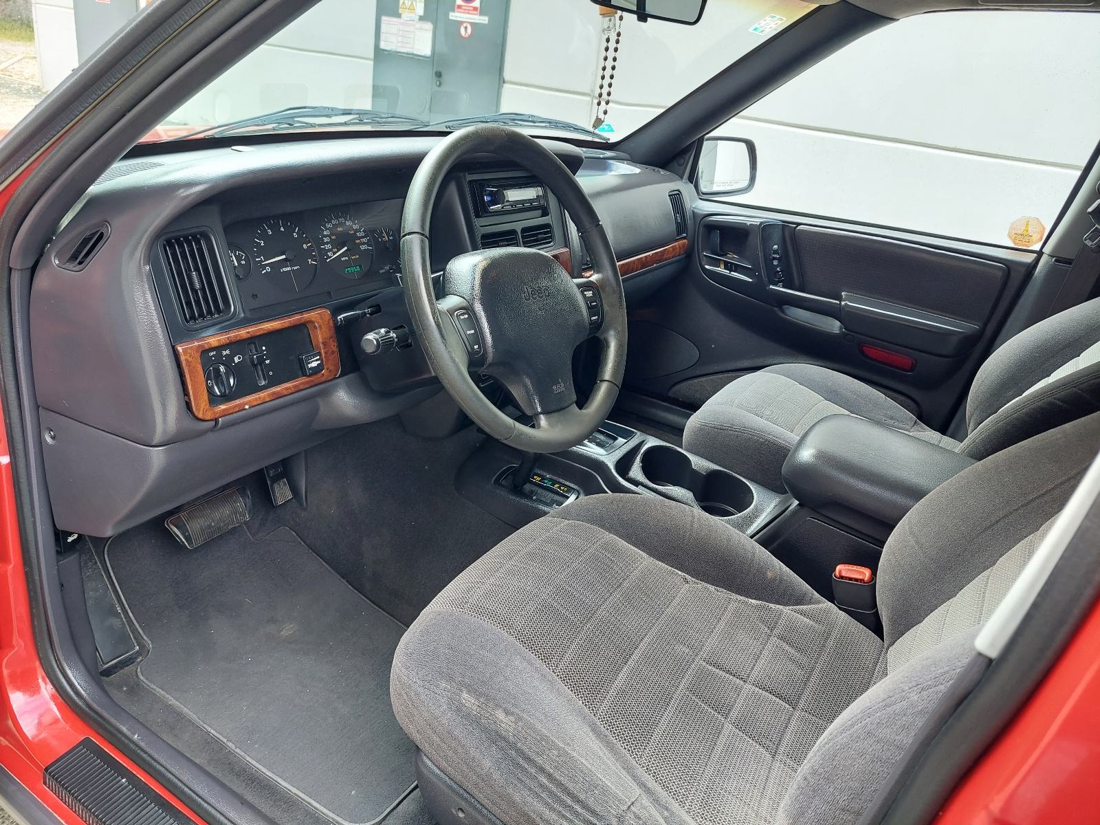 Jeep Grand Cherokee 4,0 **PLIN-ATESTIRAN** ISPIS KILOMETARA **, fotografija 12