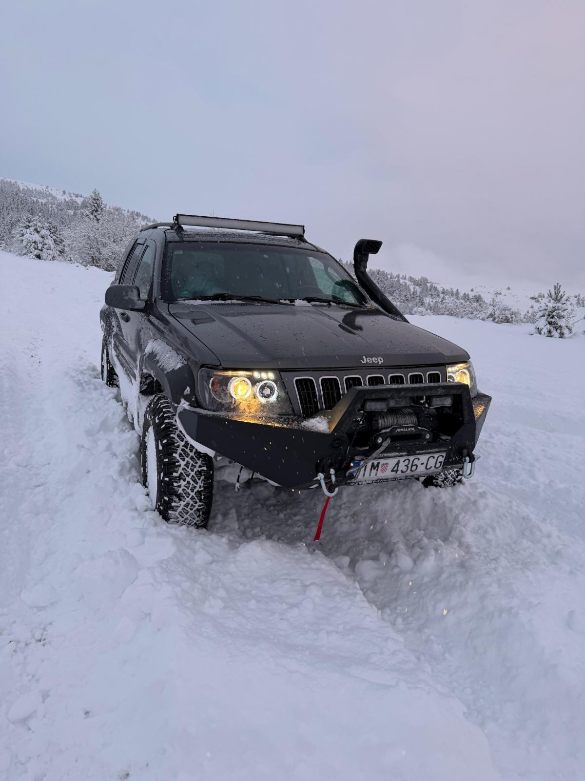 Jeep Grand Cherokee 4,7 HO, fotografija 1