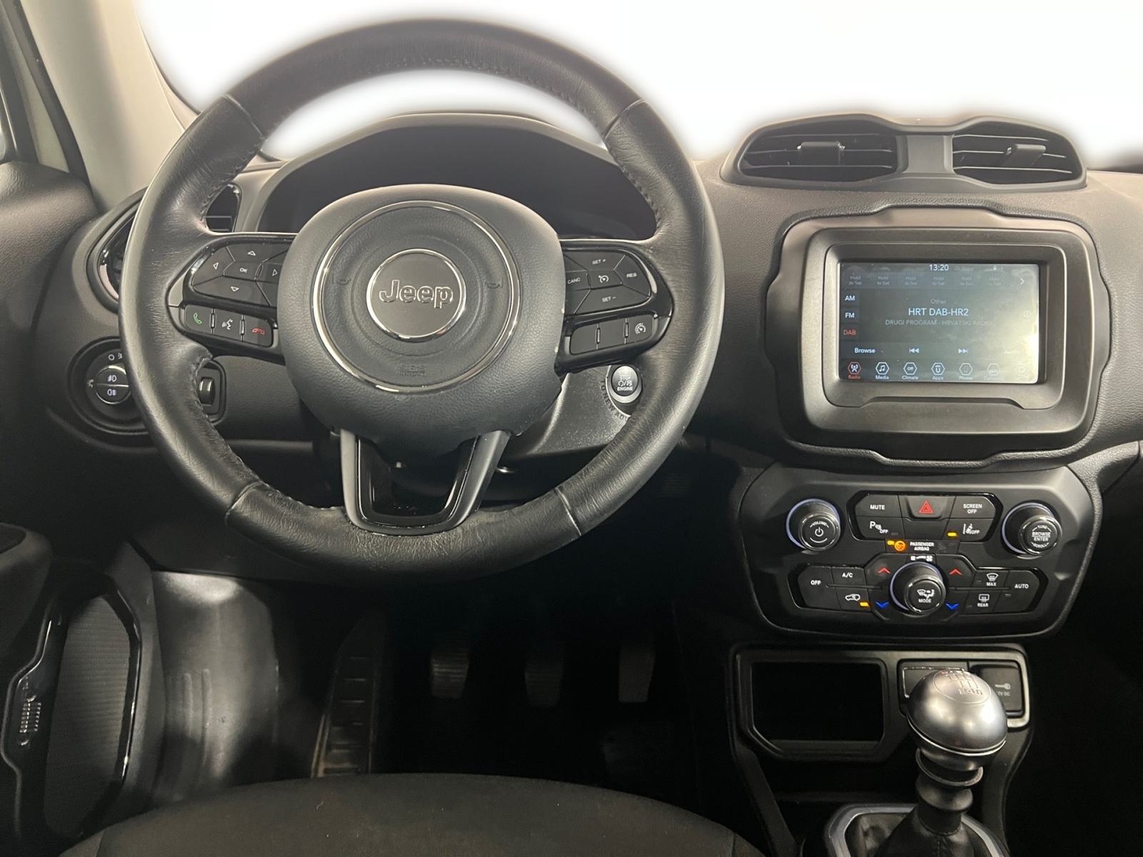 Jeep Renegade 1.0 T3 LATITUDE, fotografija 14