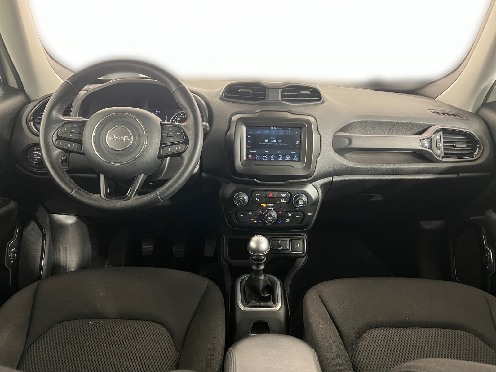Jeep Renegade 1.0 T3 LATITUDE, fotografija 18