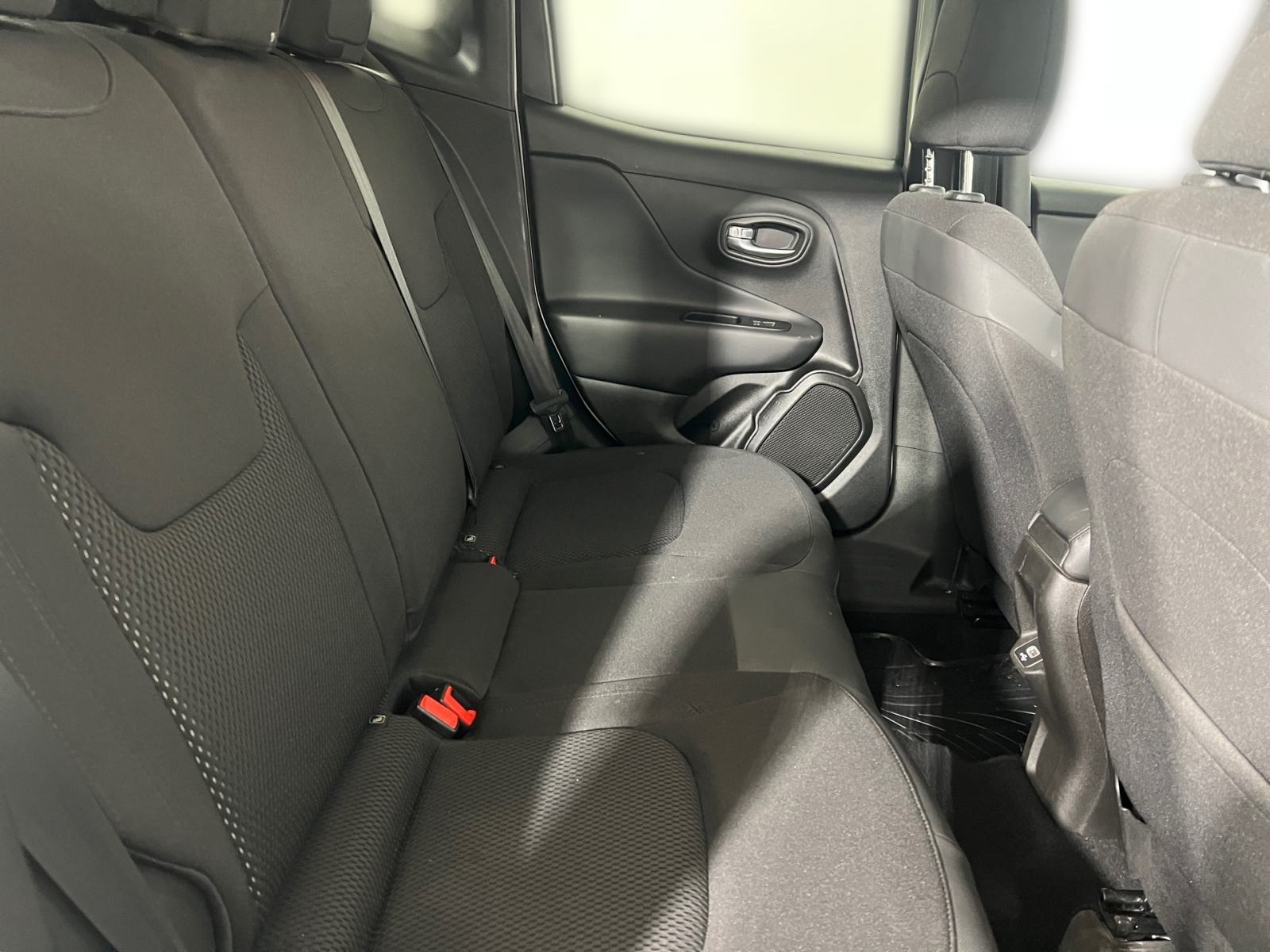 Jeep Renegade 1.0 T3 LATITUDE, fotografija 19