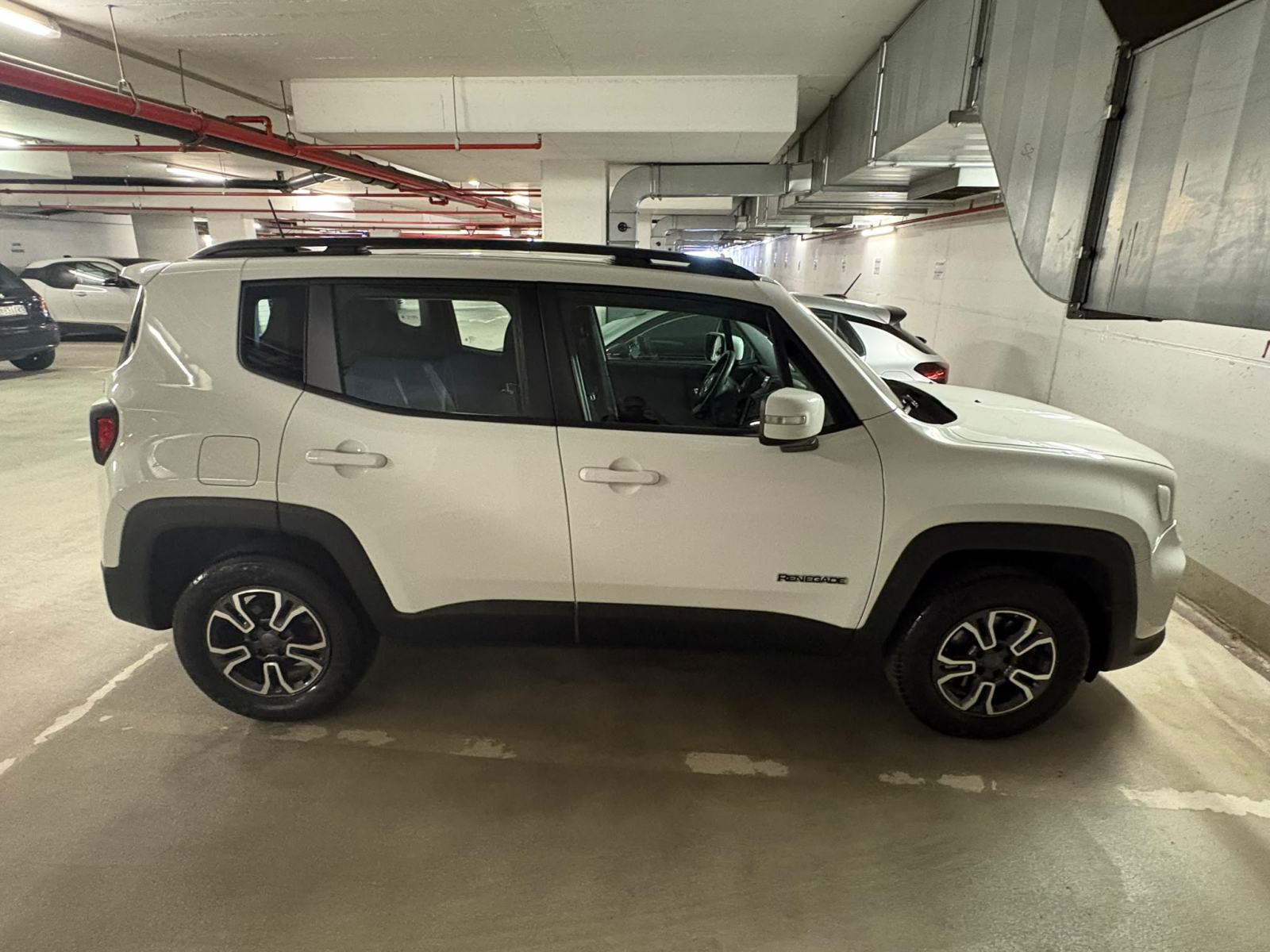 Jeep Renegade 1,3 automatik 132 kw 4x4 1 vlasnik Hr auto, fotografija 4