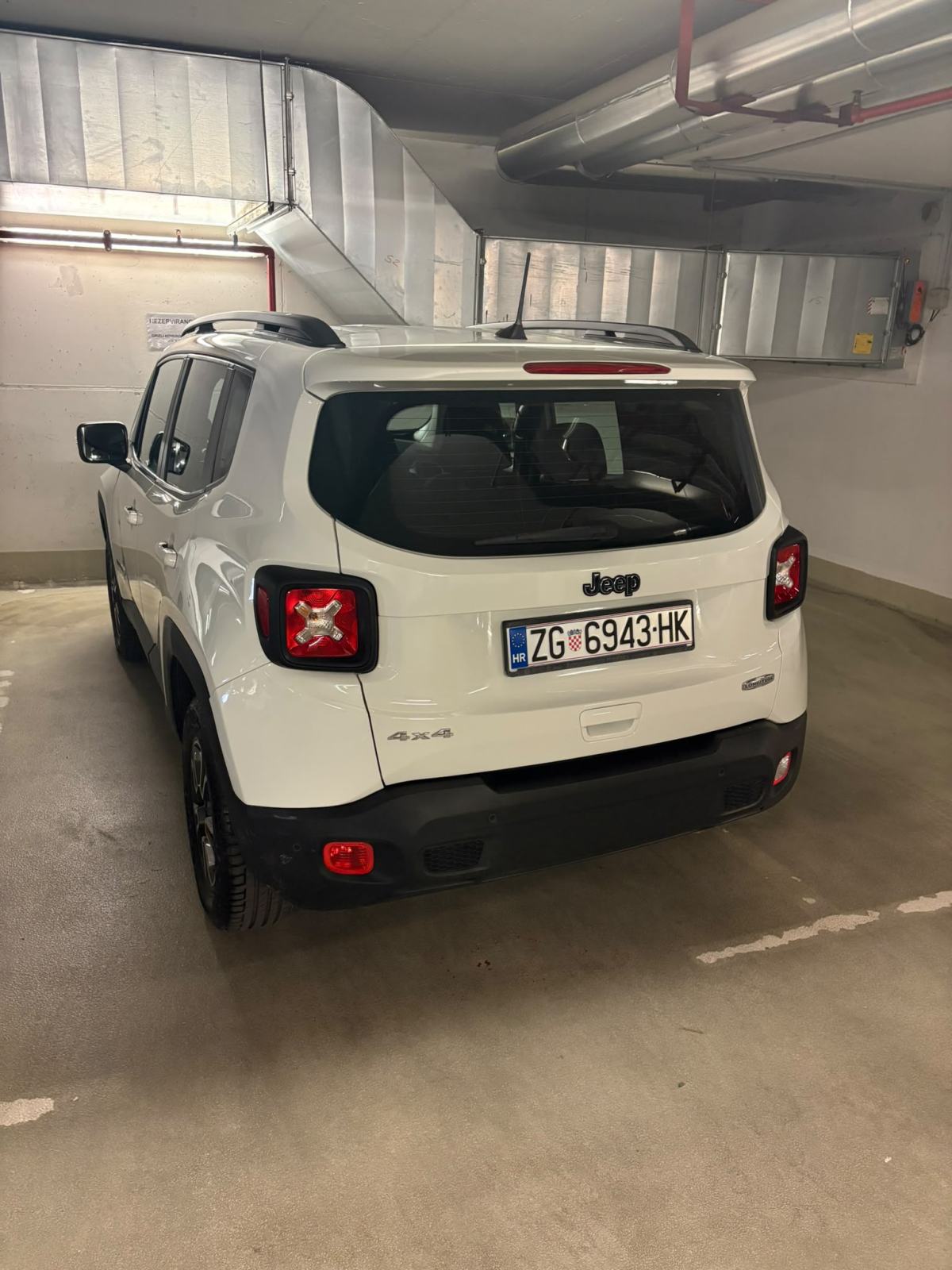 Jeep Renegade 1,3 automatik 132 kw 4x4 1 vlasnik Hr auto, fotografija 6