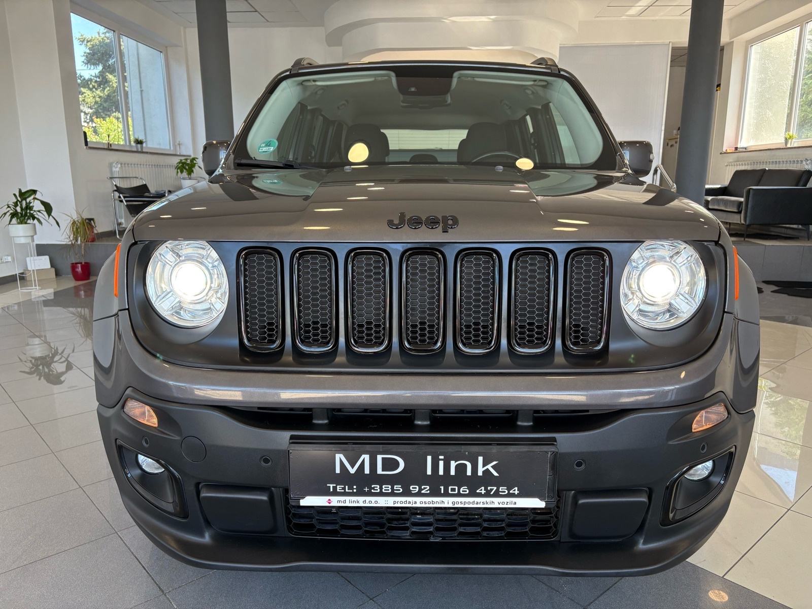 Jeep Renegade 1,4 M-Air Limited, fotografija 2