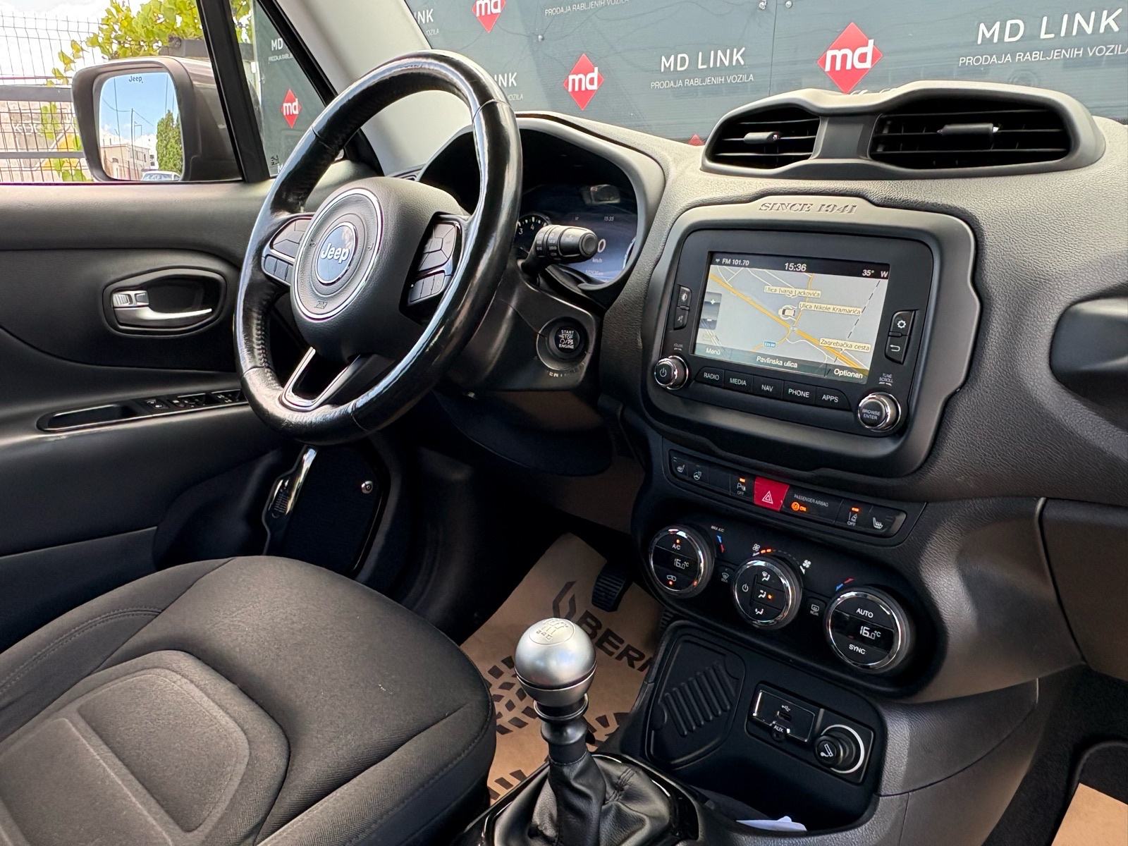 Jeep Renegade 1,4 M-Air Limited, fotografija 12