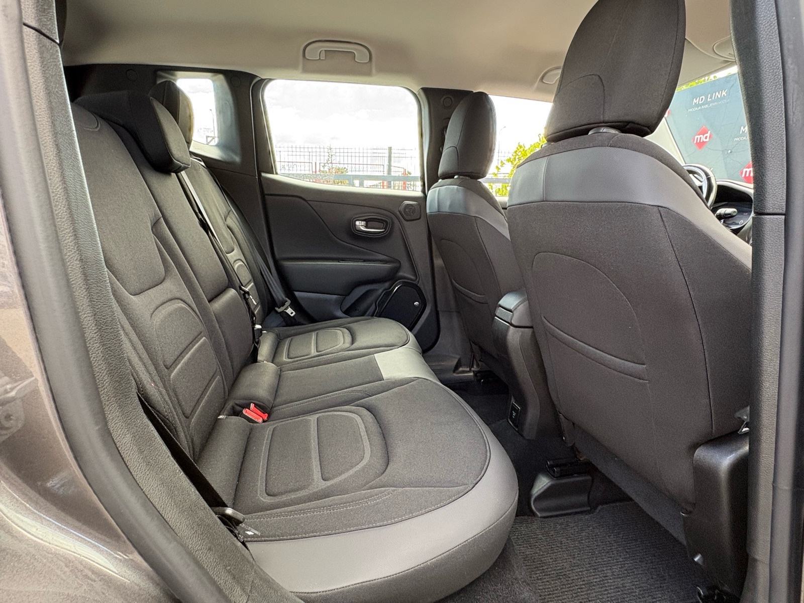 Jeep Renegade 1,4 M-Air Limited, fotografija 13