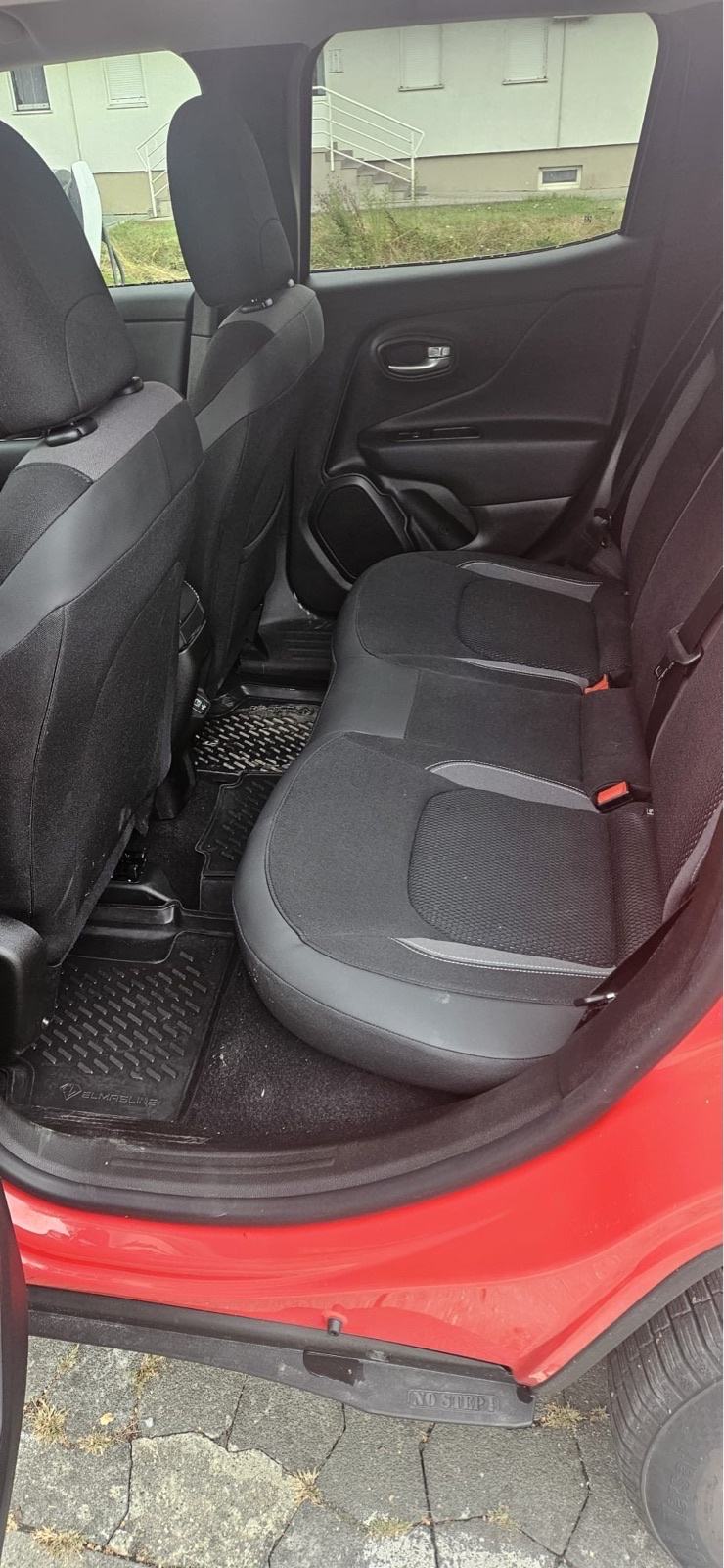 Jeep Renegade 1.5 DCT automatik, fotografija 3