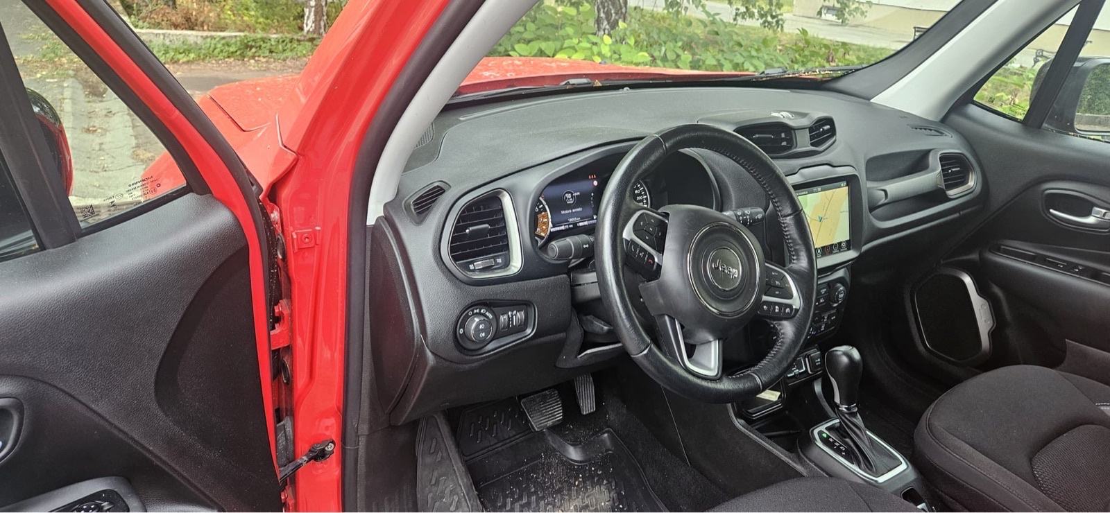 Jeep Renegade 1.5 DCT automatik, fotografija 7