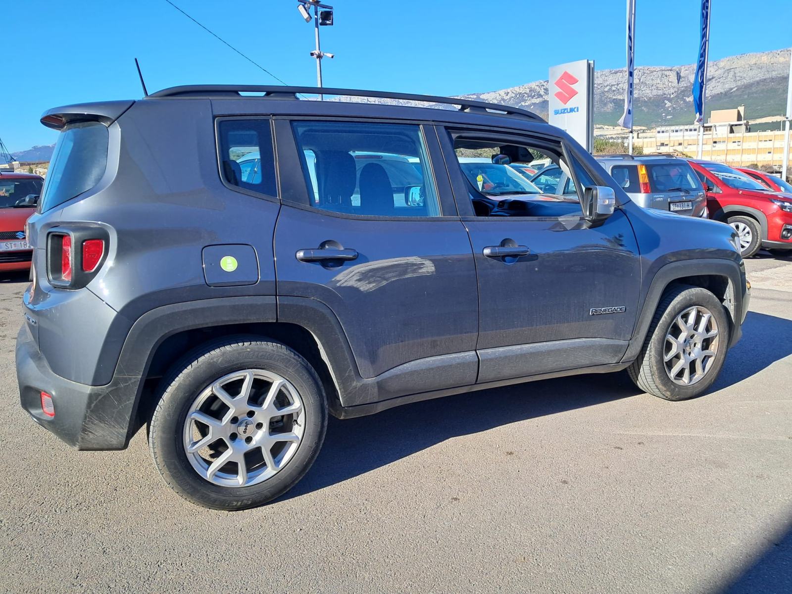 Jeep Renegade 1.5 DCT Limited 2023., fotografija 7