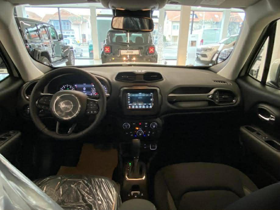 Jeep Renegade 1.5 A/T Limited - SALONSKI AUTOMOBIL - DOSTUPNO ODMAH!, fotografija 6