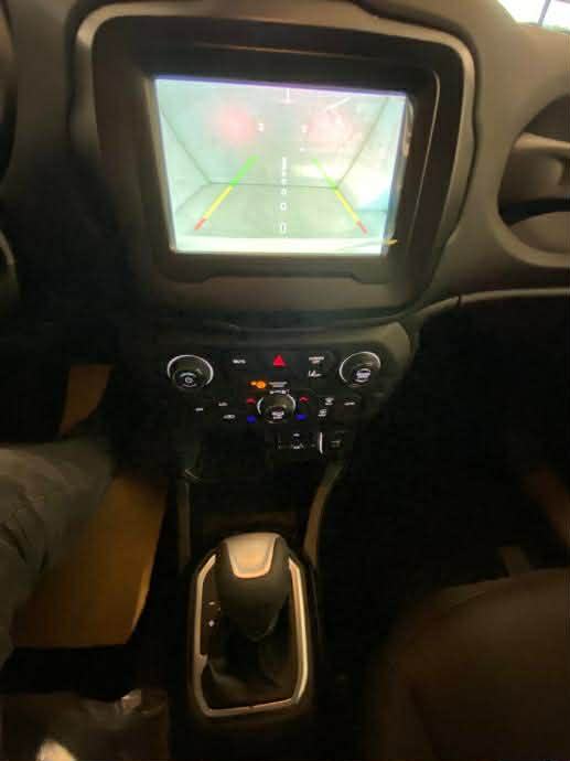 Jeep Renegade 1.5 A/T Limited - SALONSKI AUTOMOBIL - DOSTUPNO ODMAH!, fotografija 7