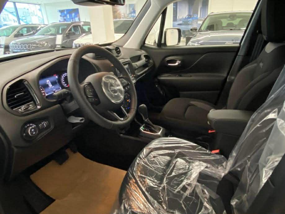 Jeep Renegade 1.5 A/T Limited - SALONSKI AUTOMOBIL - DOSTUPNO ODMAH!, fotografija 8