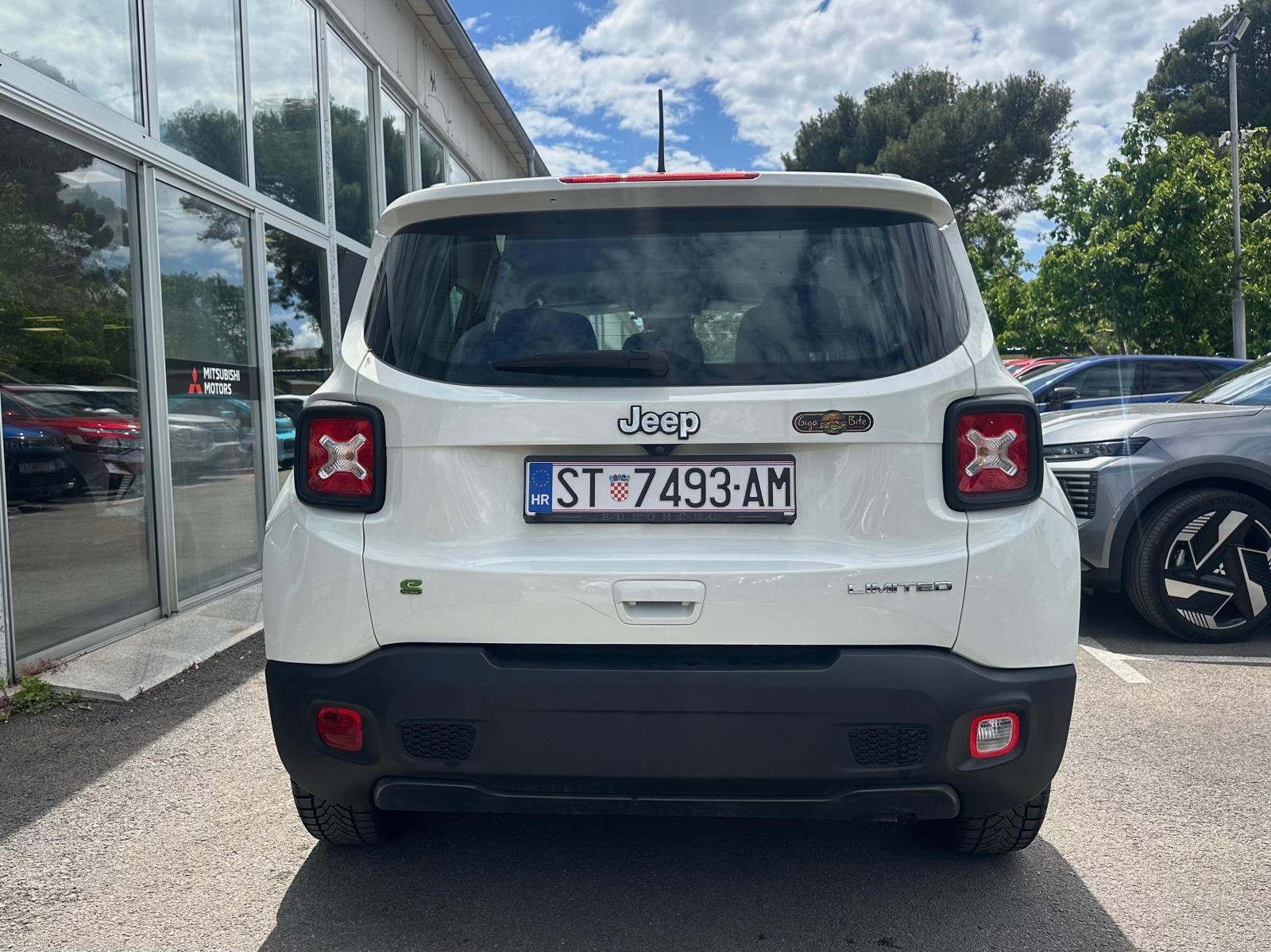 Jeep Renegade 1.5 GSE HYBRID, fotografija 5