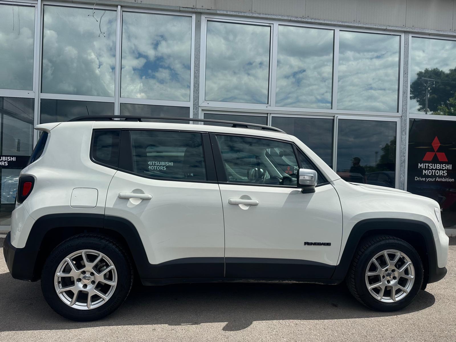 Jeep Renegade 1.5 GSE HYBRID, fotografija 3