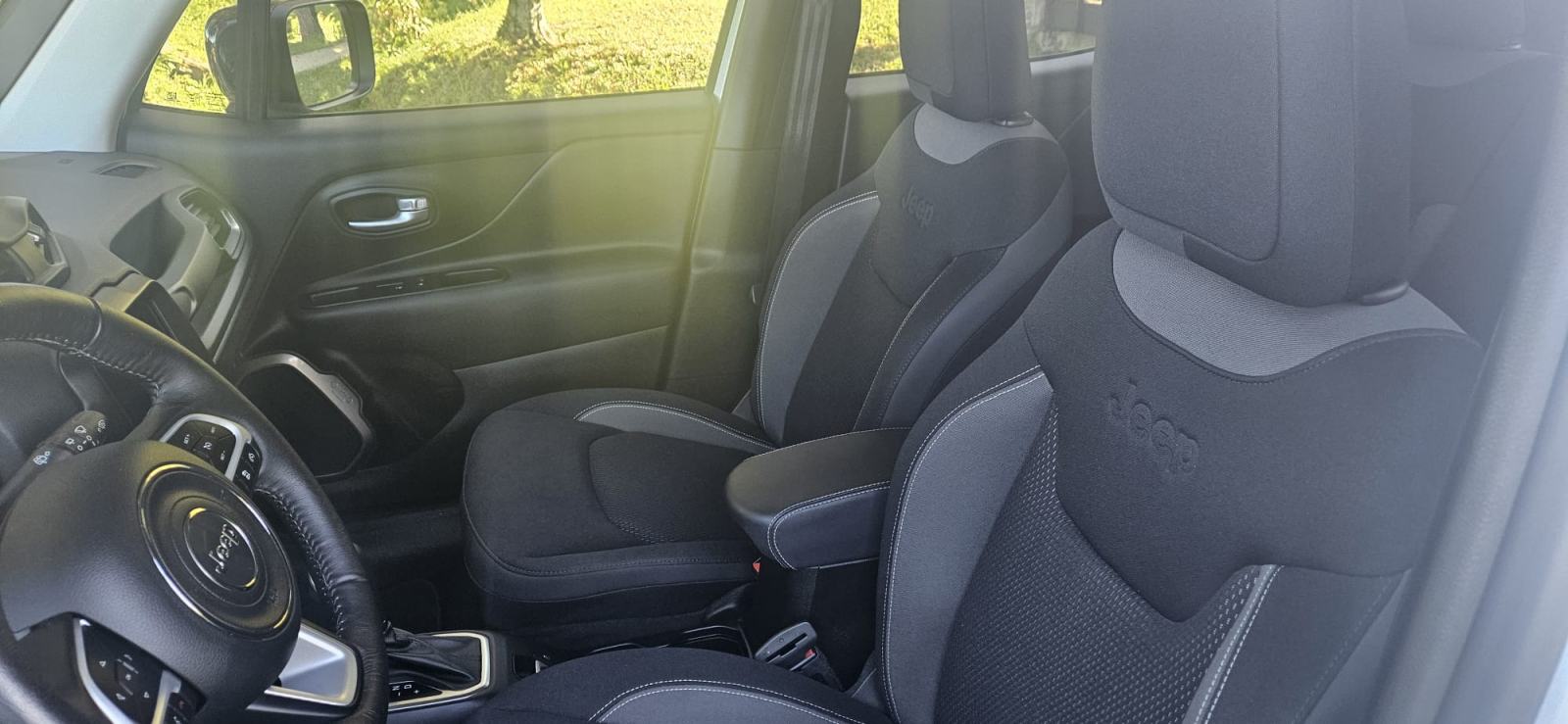 Jeep Renegade 1.5 MHEV Limited Automatik, 2023., 29.100 km, fotografija 7