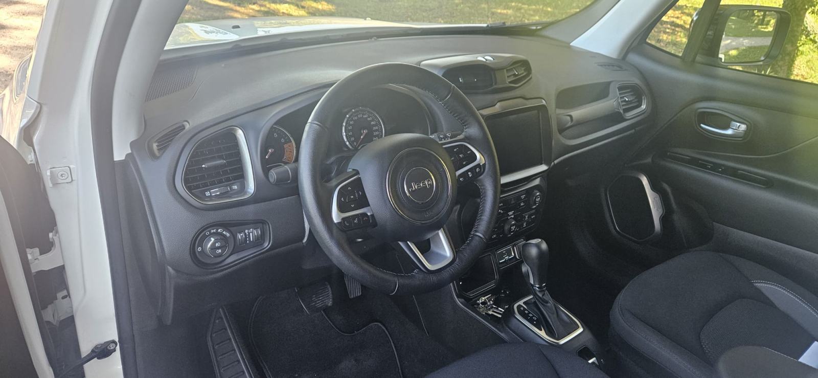 Jeep Renegade 1.5 MHEV Limited Automatik, 2023., 29.100 km, fotografija 8