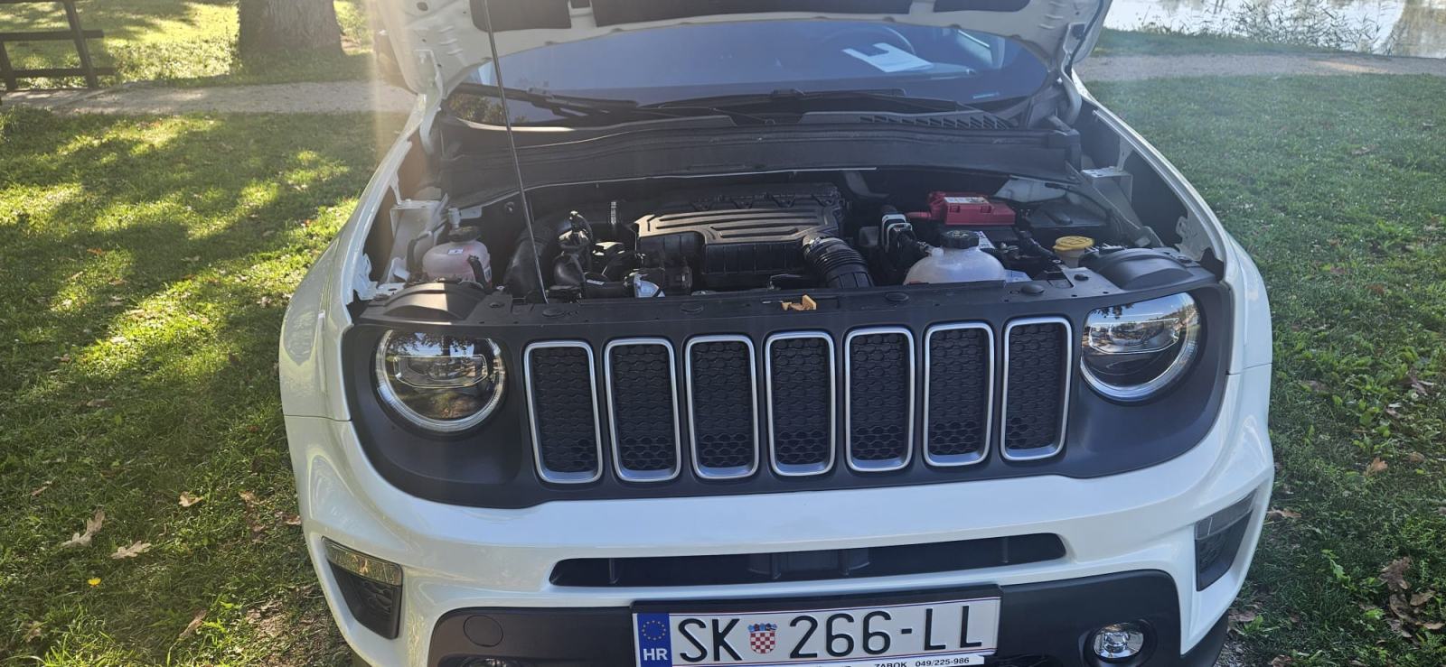 Jeep Renegade 1.5 MHEV Limited Automatik, 2023., 29.100 km, fotografija 13