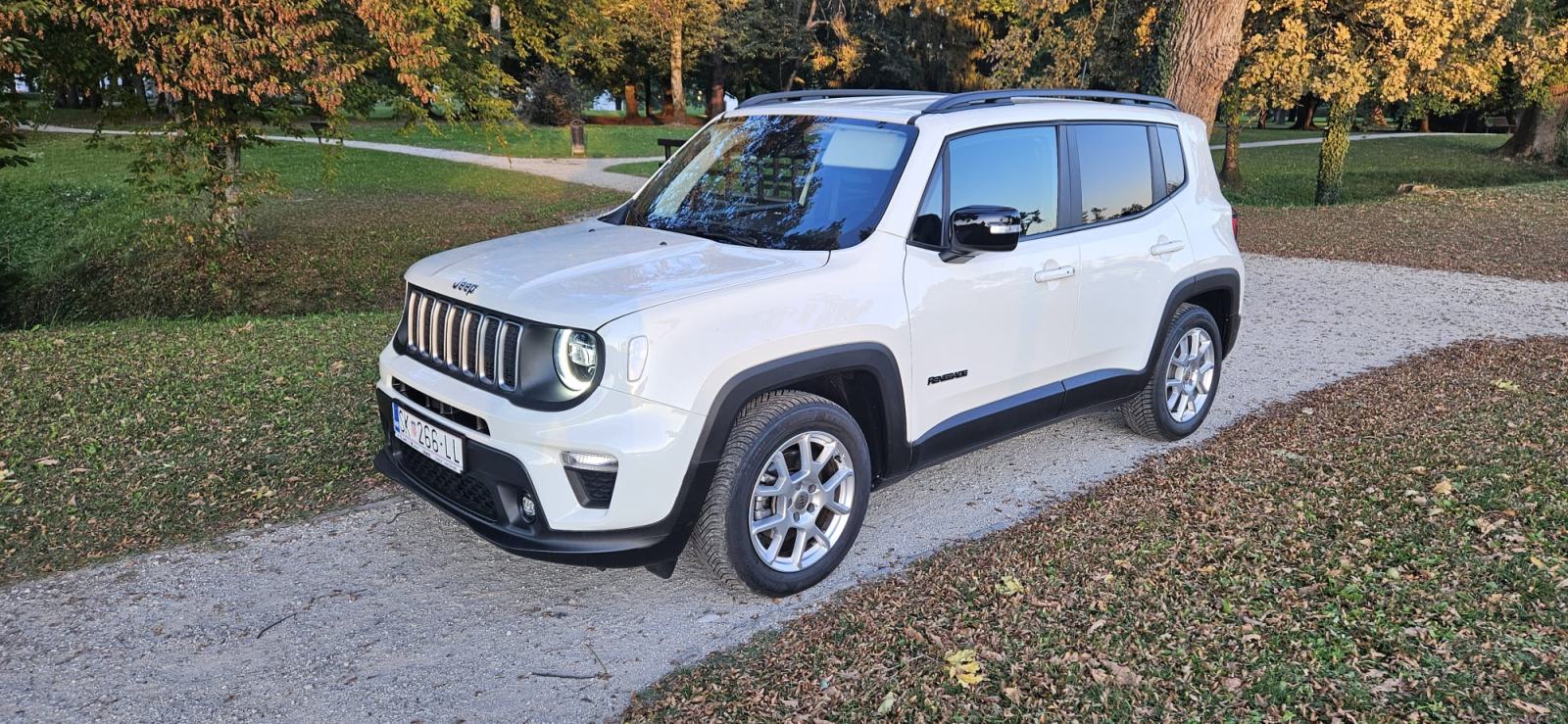 Jeep Renegade 1.5 MHEV Limited Automatik, 2023., 29.100 km, fotografija 16