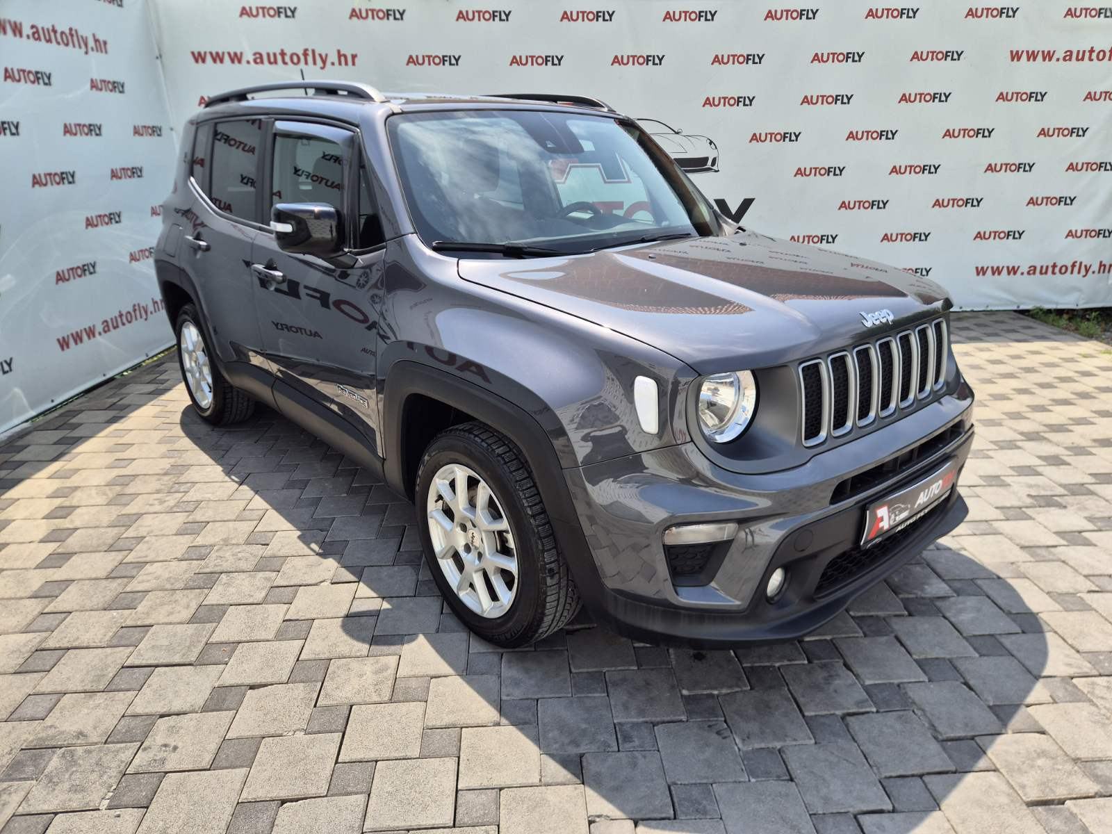 Jeep Renegade 1.5 Turbo GSE T4 e-Hybrid automatik, Tempomat, 17", fotografija 10