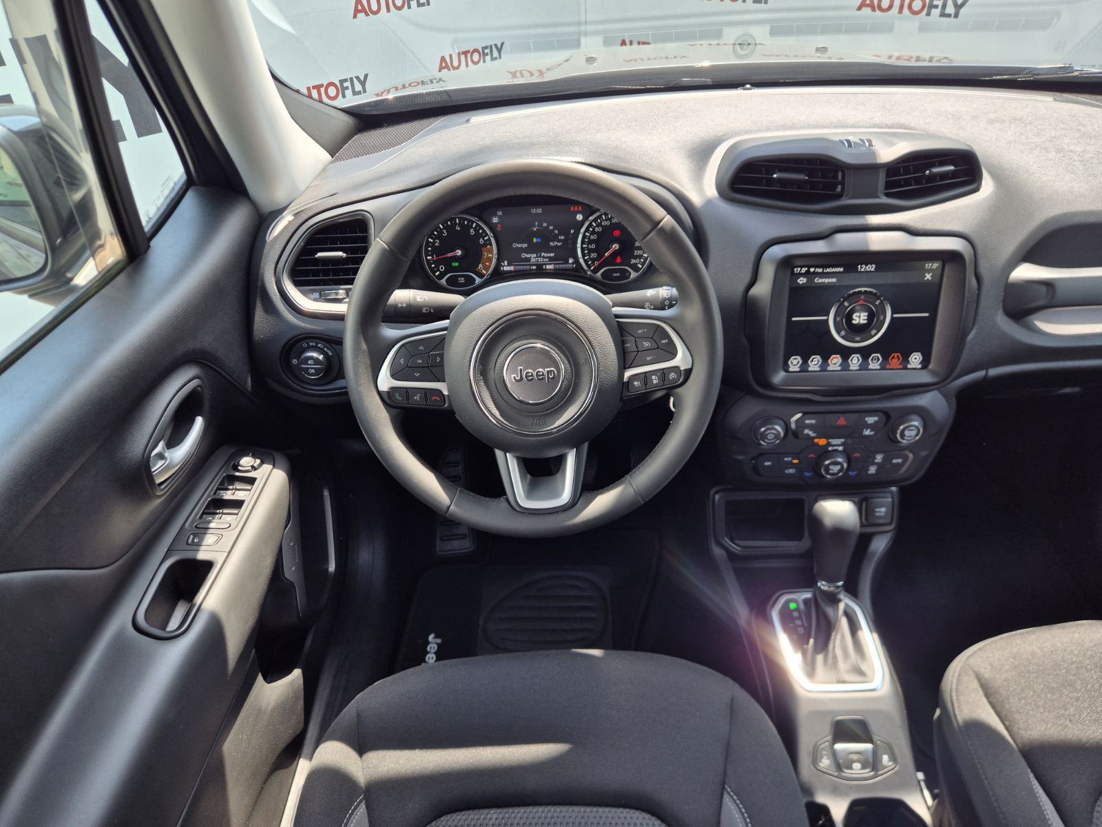 Jeep Renegade 1.5 Turbo GSE T4 e-Hybrid automatik, Tempomat, 17", fotografija 17