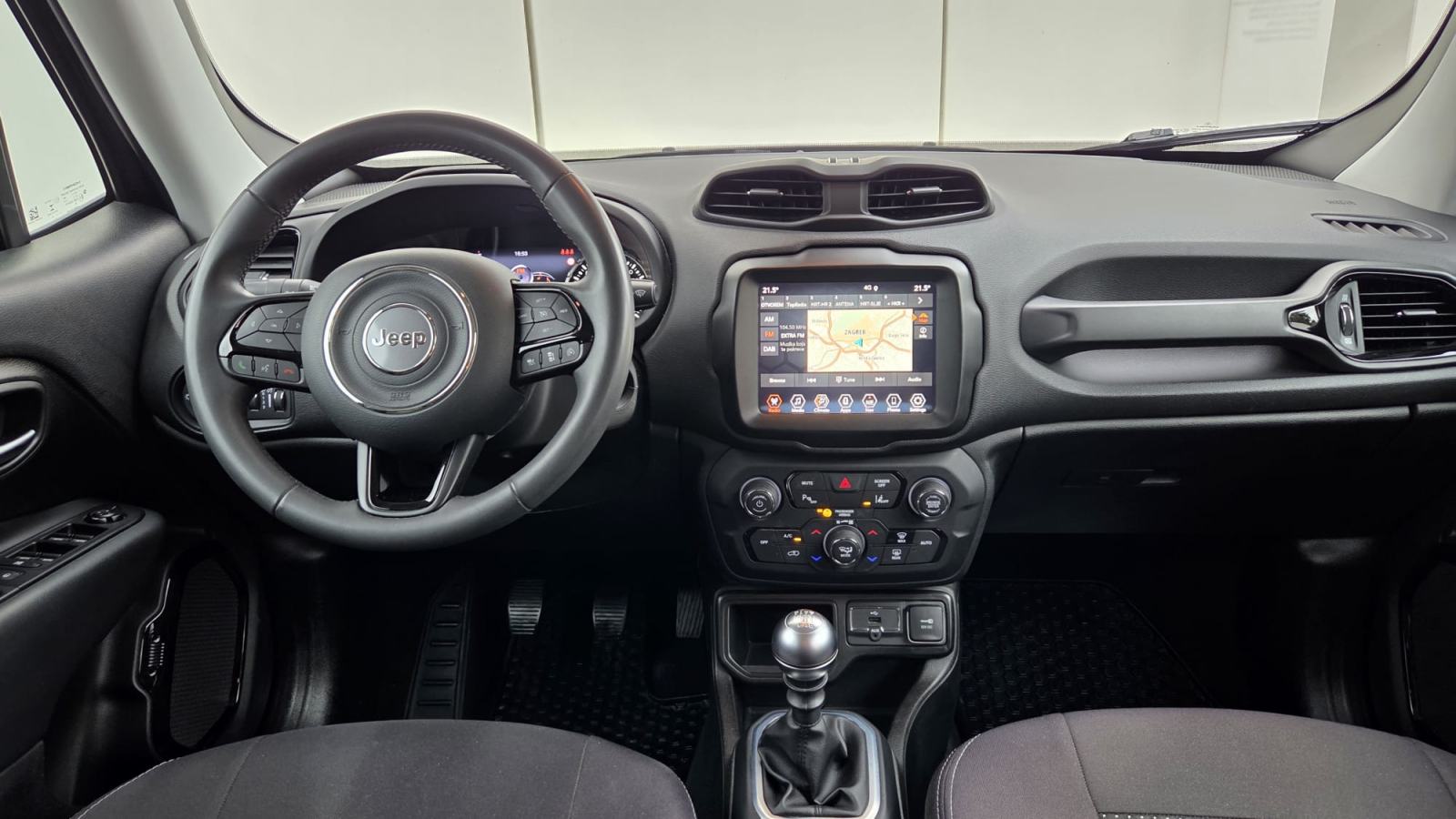Jeep Renegade 1,6 MultiJet "1.Vlasnik" Nije uvoz" 79.500 km", fotografija 6