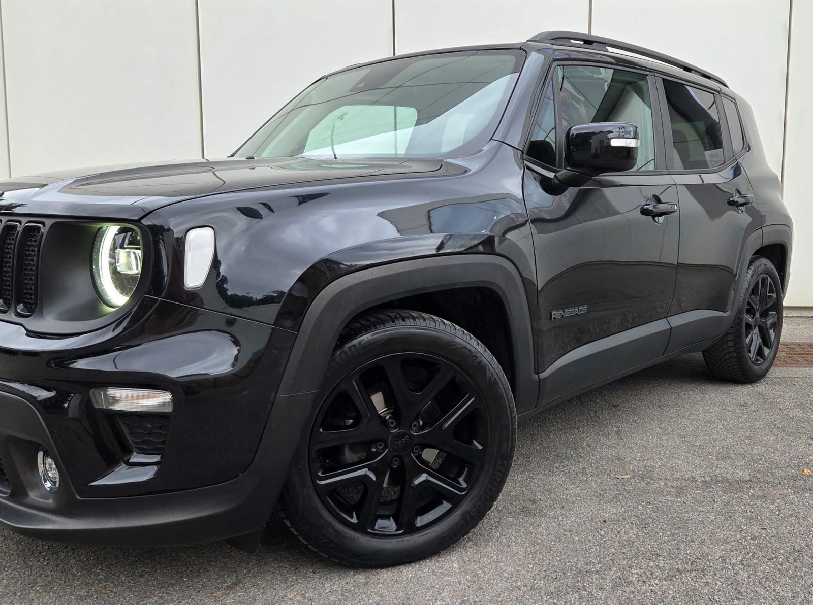 Jeep Renegade 1,6 MultiJet "1.Vlasnik" Nije uvoz" 79.500 km", fotografija 4