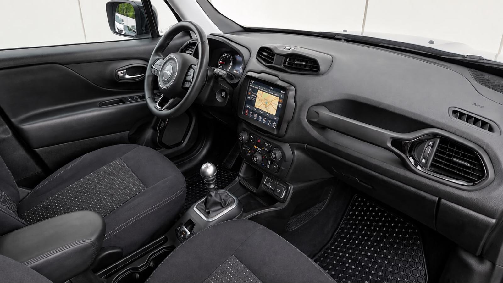 Jeep Renegade 1,6 MultiJet "1.Vlasnik" Nije uvoz" 79.500 km", fotografija 8