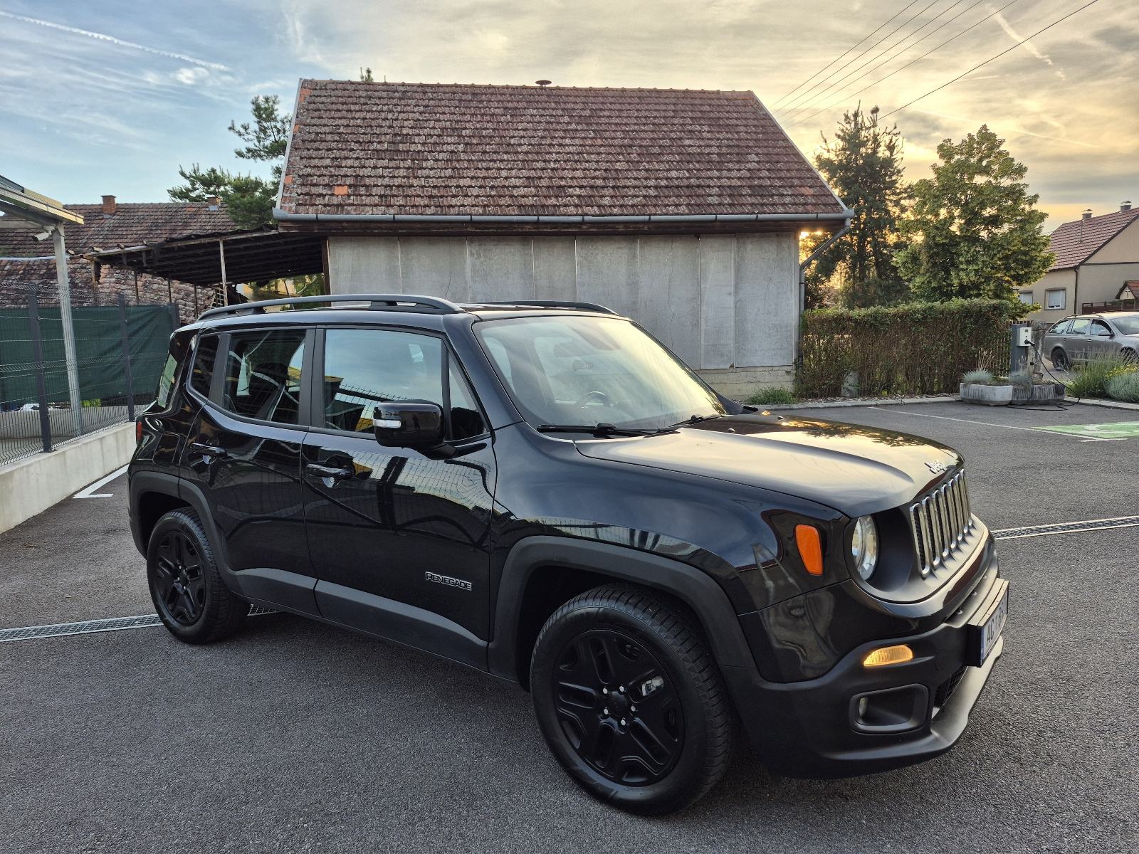 Jeep Renegade 1,6 MultiJet *104 000km*,Klima,senzori, kuka,Keyless,alu, fotografija 15