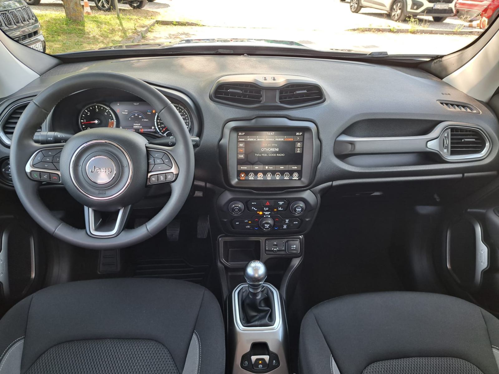 Jeep Renegade 1.6 Multijet (130 KS) Limited **JAMSTVO DO 06/2028**, fotografija 16