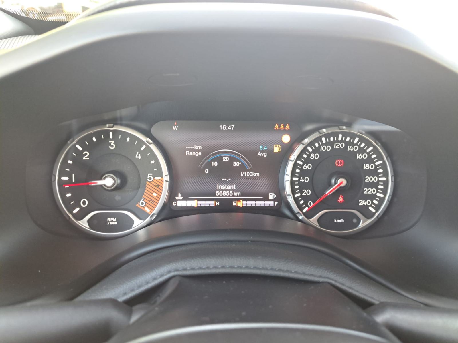 Jeep Renegade 1.6 Multijet (130 KS) Limited **JAMSTVO DO 06/2028**, fotografija 19