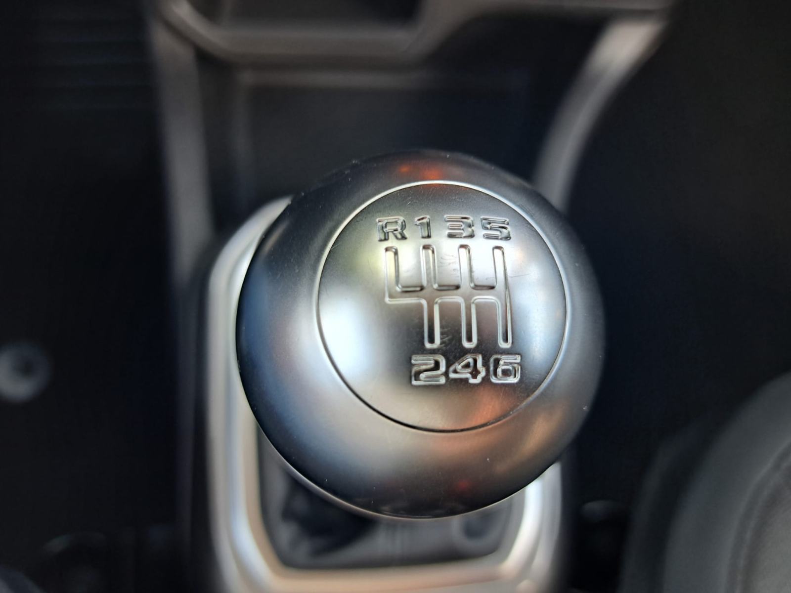 Jeep Renegade 1.6 Multijet (130 KS) Limited **JAMSTVO DO 06/2028**, fotografija 17