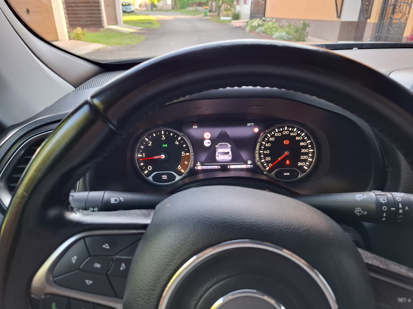 Jeep Renegade Limited Full led S&S Redizajn Odličan !!!, fotografija 11