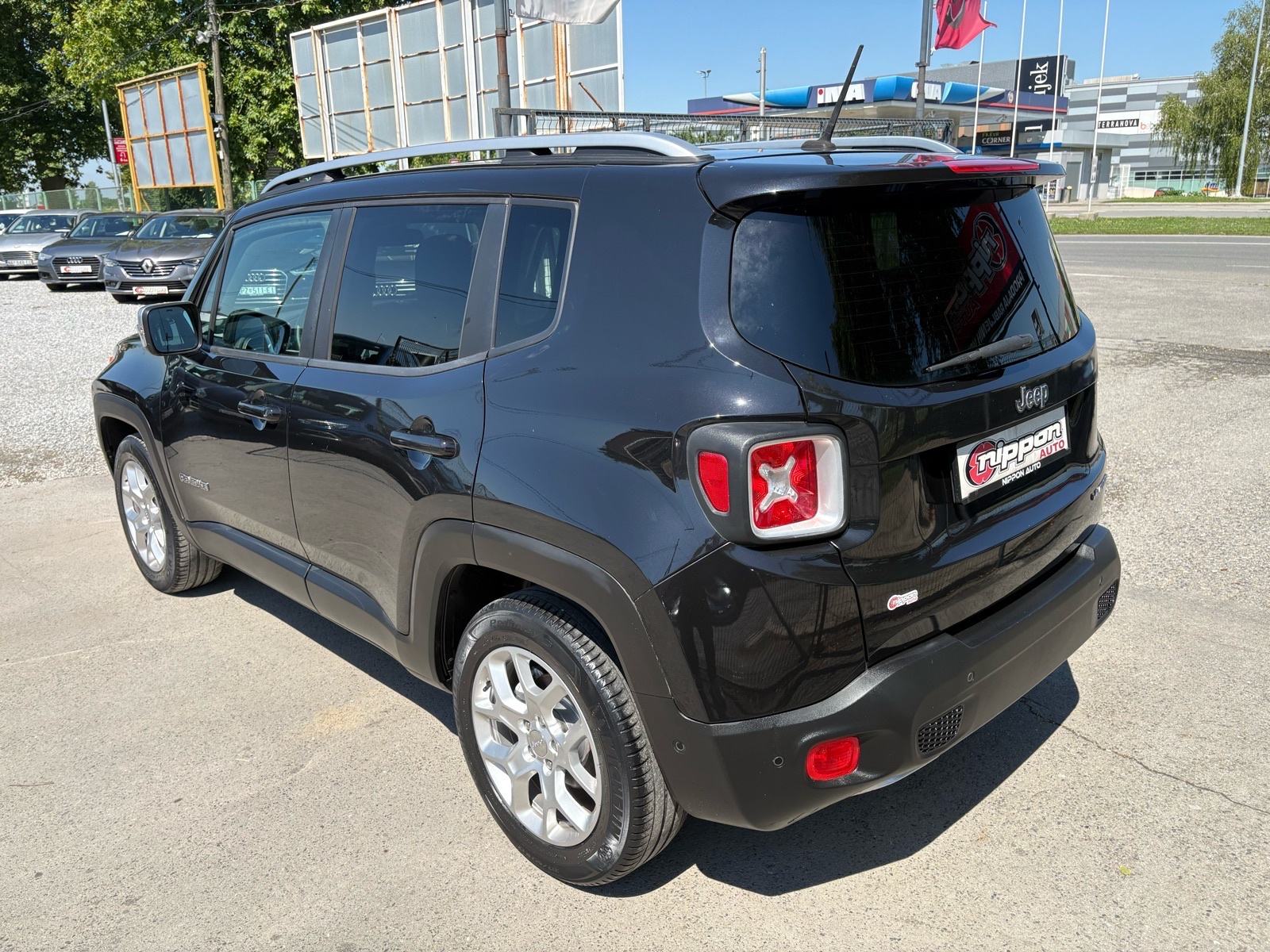 Jeep Renegade 1,6 MultiJet Limited NAVI - KLIMA - LEASING RATA 300 €, pogled izvana - slika 4