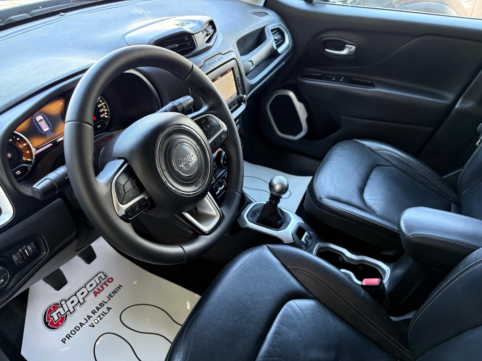 Jeep Renegade 1,6 MultiJet Limited NAVI - KLIMA - LEASING RATA 300 €, fotografija 10