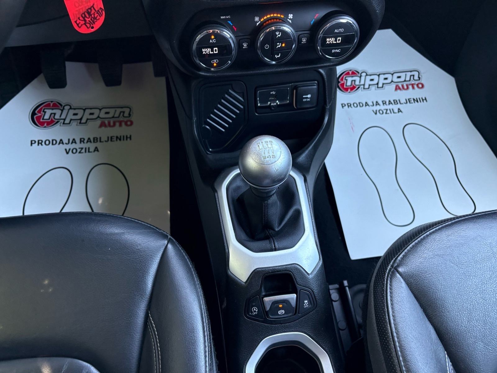 Jeep Renegade 1,6 MultiJet Limited NAVI - KLIMA - LEASING RATA 300 €, fotografija 16