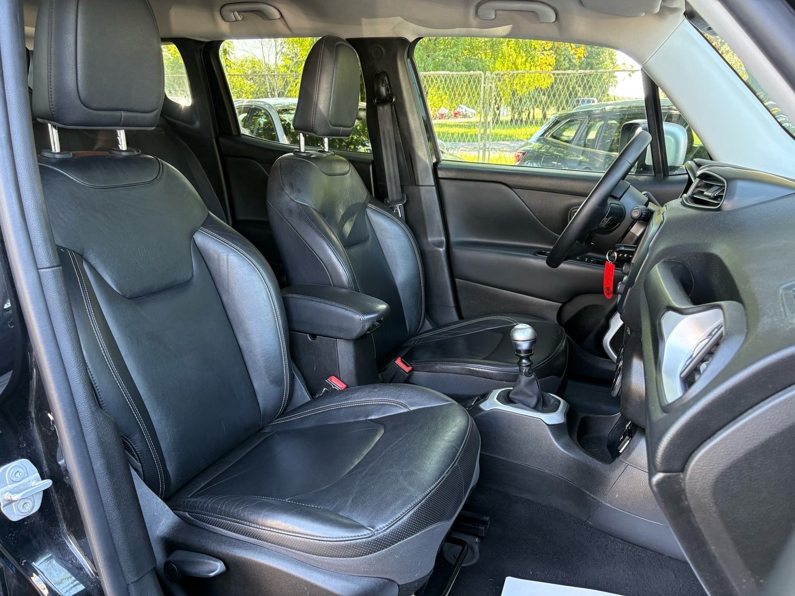 Jeep Renegade 1,6 MultiJet Limited NAVI - KLIMA - LEASING RATA 300 €, fotografija 20