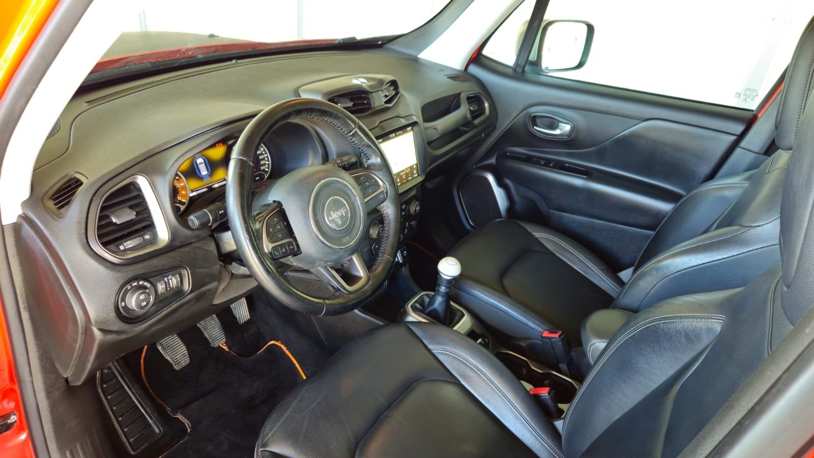 Jeep Renegade 1,6 MultiJet Limited,Leasing, fotografija 5