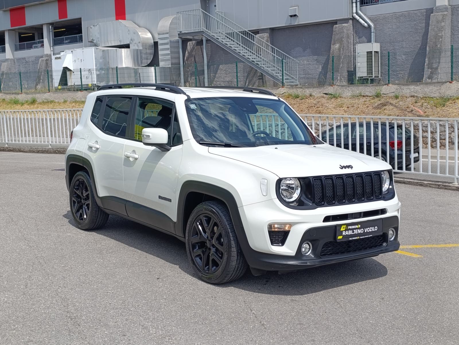 Jeep Renegade 1.6 MultiJet Night Eagle, 131ks, jamstvo 1.g., fotografija 3