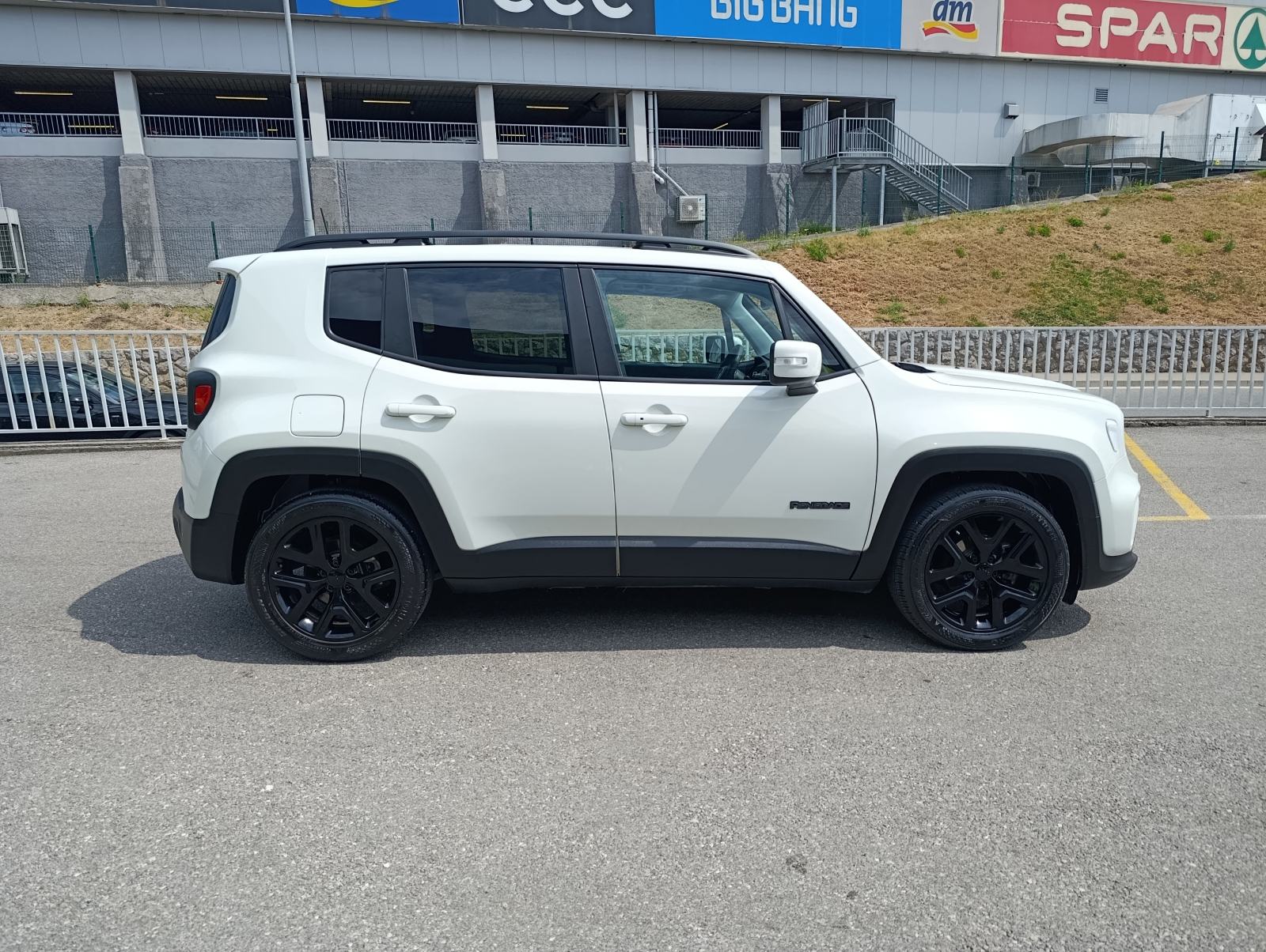 Jeep Renegade 1.6 MultiJet Night Eagle, 131ks, jamstvo 1.g., fotografija 4