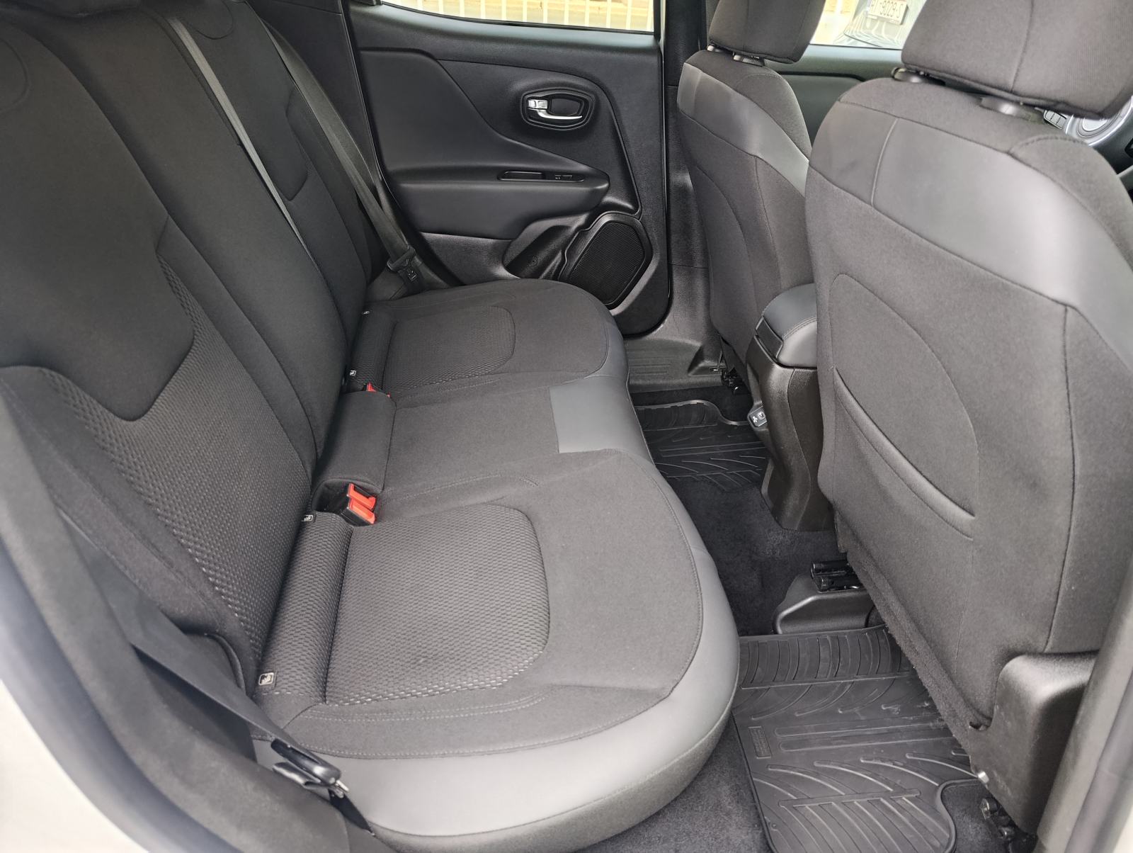 Jeep Renegade 1.6 MultiJet Night Eagle, 131ks, jamstvo 1.g., fotografija 12
