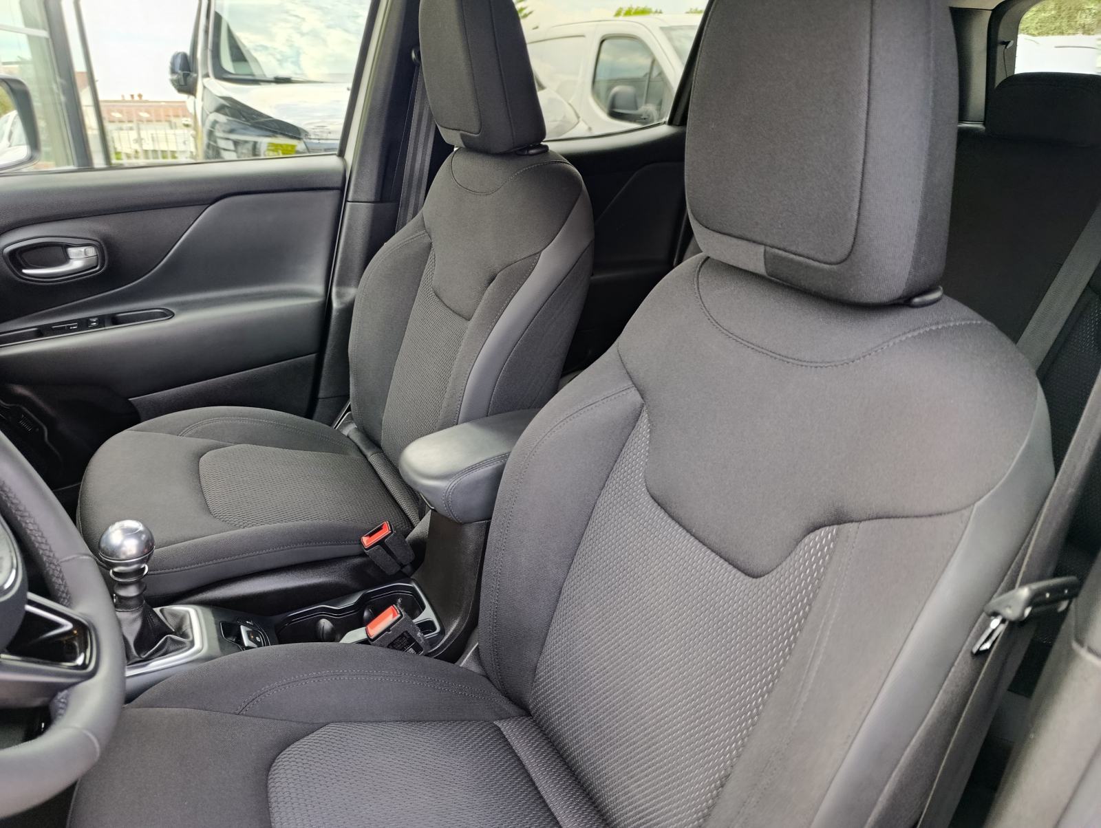 Jeep Renegade 1.6 MultiJet Night Eagle, 131ks, jamstvo 1.g., fotografija 19