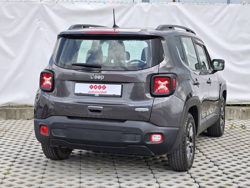 Jeep Renegade 1,6 MultiJet, fotografija 3