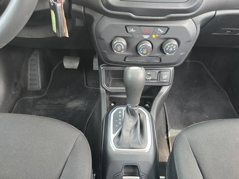 Jeep Renegade 1,6 MultiJet, fotografija 6