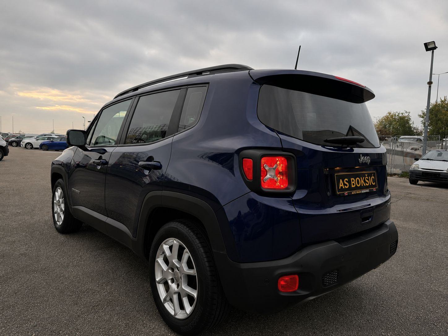 JEEP RENEGADE LIMITED 1.0i * 65 000 KM * ODLIČNO STANJE * 2021.GOD. *, fotografija 3