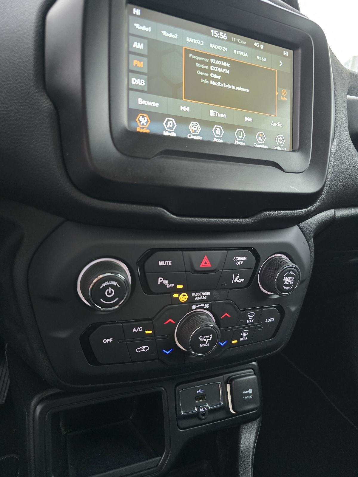 JEEP RENEGADE LIMITED 1.0i * 65 000 KM * ODLIČNO STANJE * 2021.GOD. *, fotografija 15