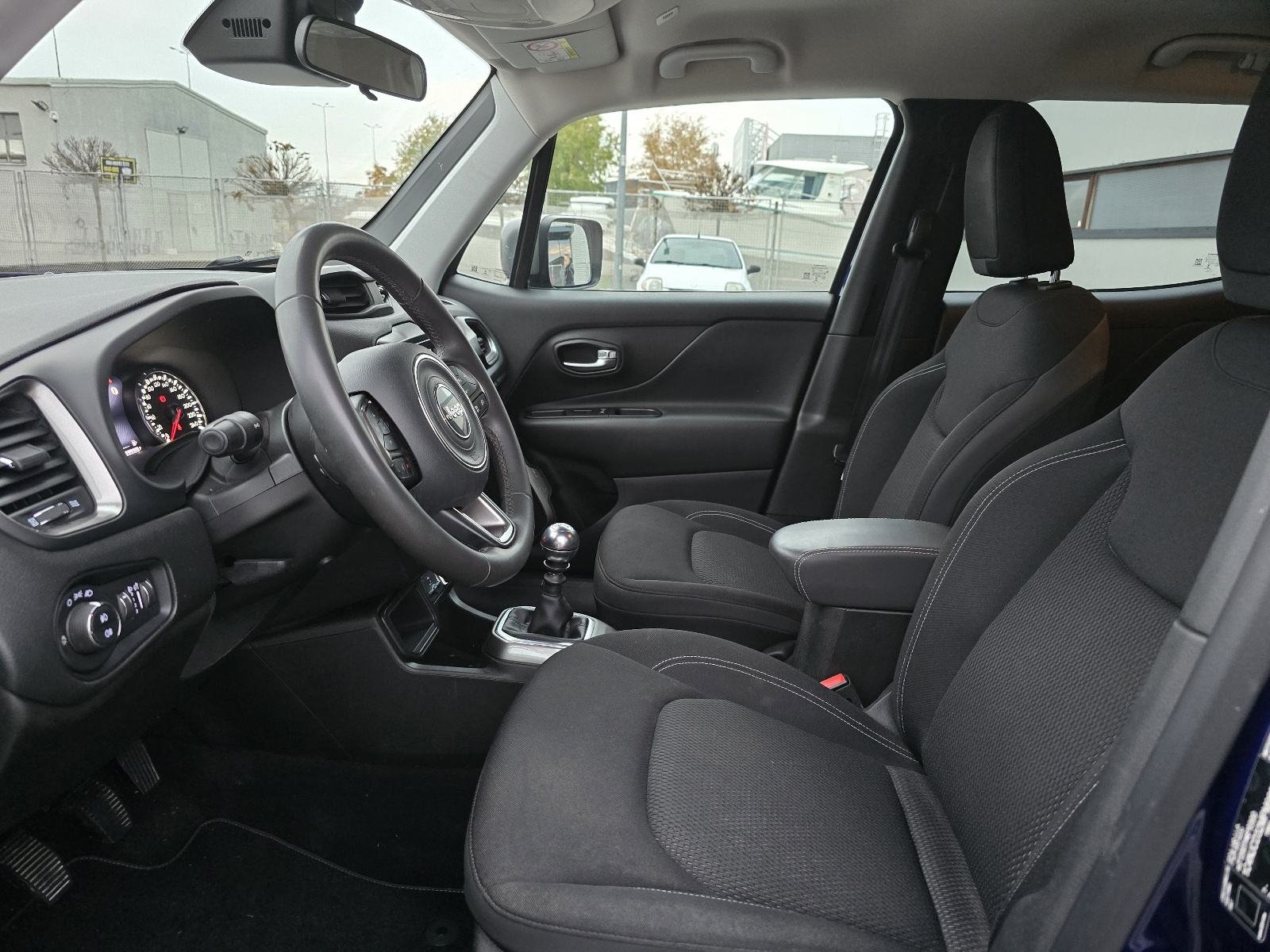 JEEP RENEGADE LIMITED 1.0i * 65 000 KM * ODLIČNO STANJE * 2021.GOD. *, fotografija 18