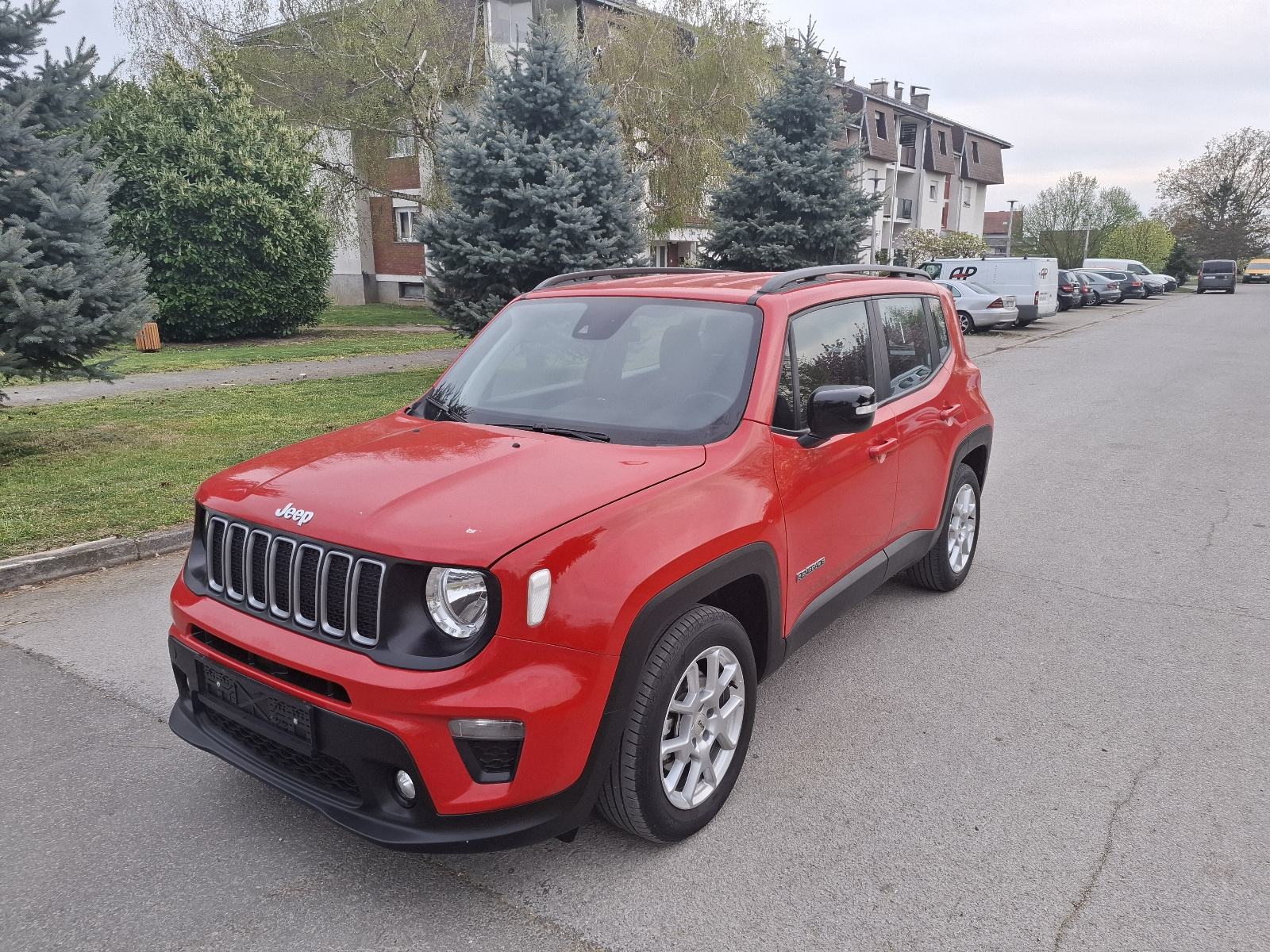 Jeep Renegade Limited 1.5 DCT hybrid automatik, fotografija 4