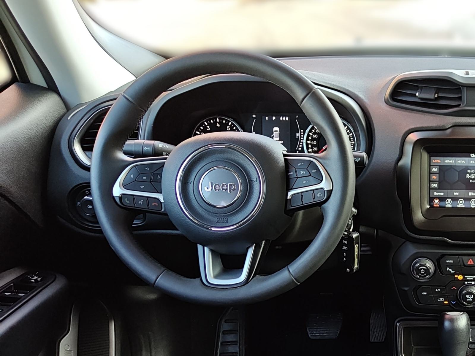 Jeep Renegade longitude 1.5, fotografija 16