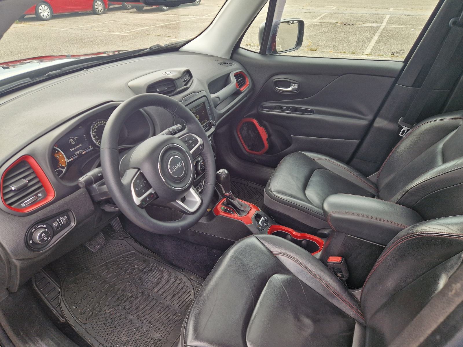 JEEP TRAILHAWK RENEGADE 2.0 MTJ 4WD. 125 KW - VELIKI SERVIS, fotografija 10